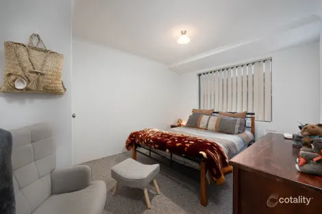 Property photo of 4 Binda Way Halls Head WA 6210