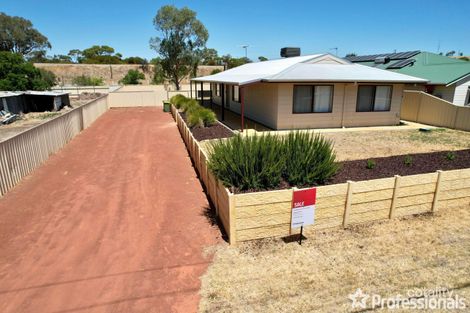 13 Knight St, Northam, WA 6401