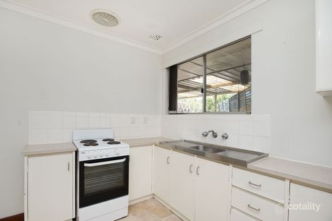 Property photo of 6 Copperwaite Road Kardinya WA 6163