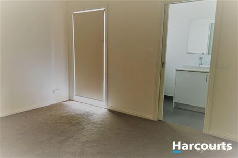 Property photo of 2/427 Scoresby Road Ferntree Gully VIC 3156