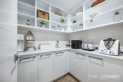 Property photo of 23 Maritime Drive Jindalee WA 6036