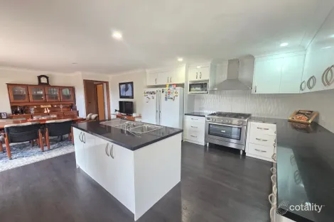 Property photo of 47 Greenup Street Stanthorpe QLD 4380