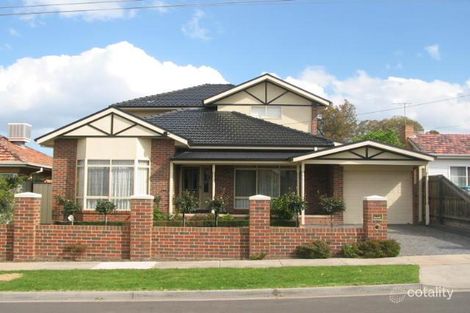 7 Roland Ave, Strathmore, VIC 3041