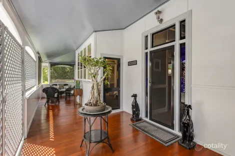 Property photo of 10 Gladstone Street Newtown QLD 4350