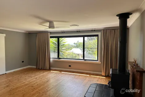 Property photo of 11 Cliff Lane Coolah NSW 2843