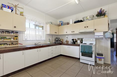 Property photo of 41 Windermere Street Norville QLD 4670