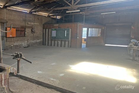 Property photo of 33 Third Avenue North Narromine NSW 2821