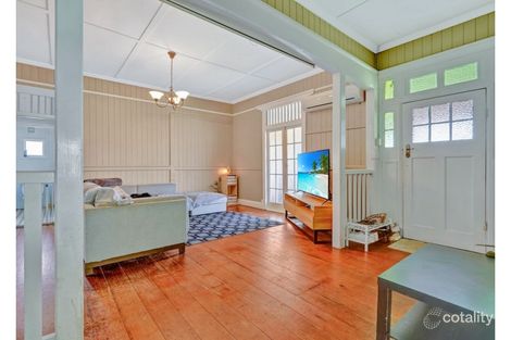 Property photo of 114 Biggs Avenue Beachmere QLD 4510