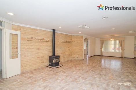 57 Inverness Cir, Camillo, WA 6111