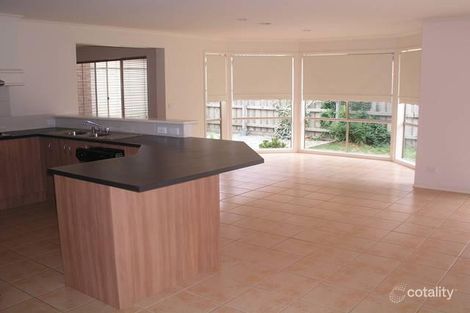 Property photo of 8 Blandford Crescent Narre Warren South VIC 3805