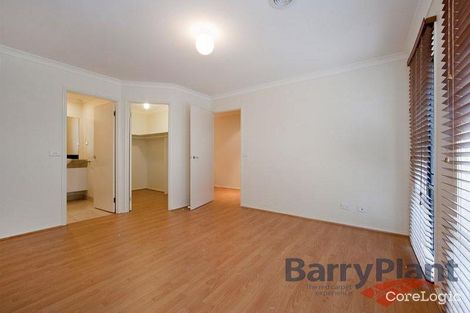 Property photo of 8 Covent Gardens Point Cook VIC 3030