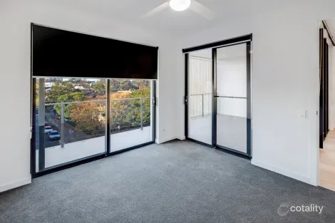 Property photo of 202/35-39 Lambert Road Indooroopilly QLD 4068