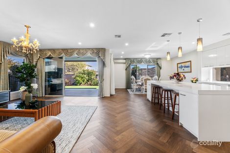 Property photo of 13 Viewbank Road Mount Waverley VIC 3149