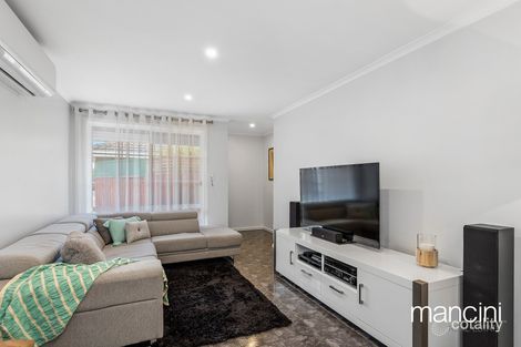 Property photo of 2/110 Victoria Street Altona Meadows VIC 3028