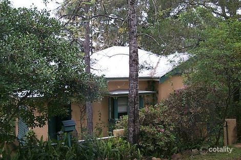 23 Orchard Tce, St Lucia, QLD 4067
