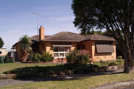 Property photo of 13 Monte Crescent Moe VIC 3825