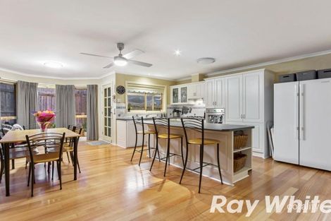 Property photo of 15 Alexandra Court Knoxfield VIC 3180