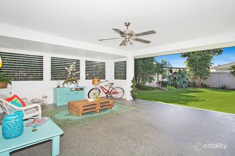 Property photo of 8 Camden Court Pottsville NSW 2489