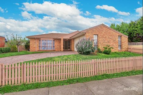 90 Hoysted Ave, Cranbourne North, VIC 3977