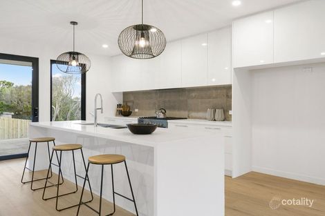 Property photo of 15 Alex Drive St Andrews Beach VIC 3941