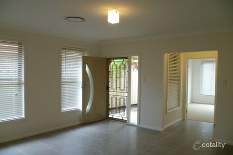 34 Cook Cres, East Hills, NSW 2213