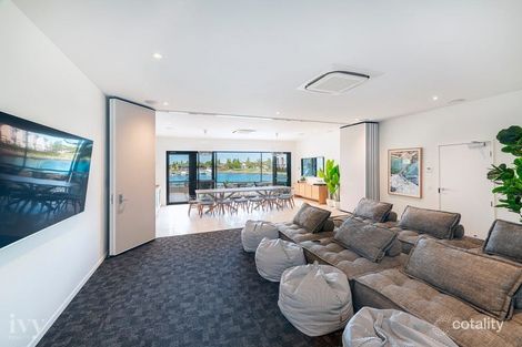 Property photo of 16 Azure Way Hope Island QLD 4212