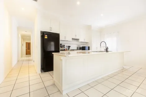 Property photo of 321 Eighth Street Mildura VIC 3500