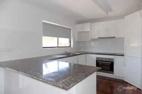 2/7 Metropole St, Robertson, QLD 4109