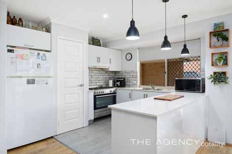 Property photo of 21 Bishops Close Quinns Rocks WA 6030