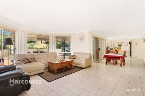 Property photo of 12 Brisbane Grove Horsley NSW 2530