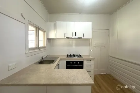 Property photo of 28 Lithgow Avenue Yagoona NSW 2199