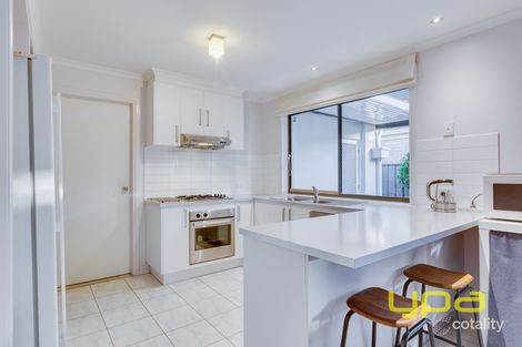 Property photo of 30 Eppalock Drive Manor Lakes VIC 3024