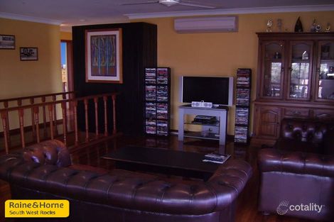 Property photo of 4 Wentworth Avenue South West Rocks NSW 2431