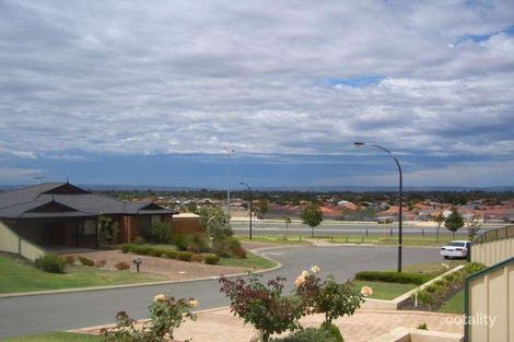 Property photo of 18 Bellinger Place Success WA 6164