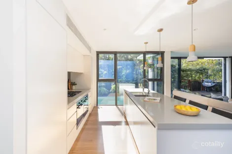 Property photo of 6 Coneill Place Forest Lodge NSW 2037