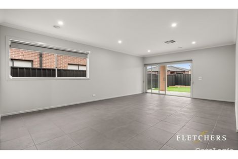 Property photo of 24 Orientation Avenue Tarneit VIC 3029