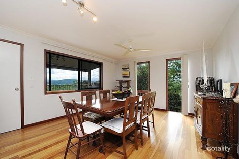 Property photo of 37 Sugar View Lane Rosemount QLD 4560