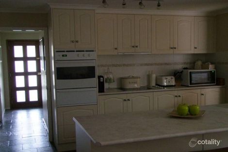 Property photo of 10 Sunset Place Traralgon VIC 3844