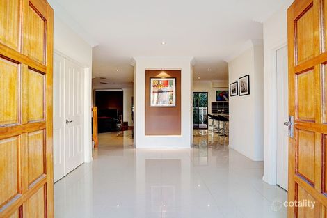Property photo of 13 Hoop Pine Place Sunnybank Hills QLD 4109