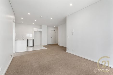 Property photo of 27/2-4 George Street Warwick Farm NSW 2170