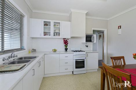 Property photo of 11 Castleton Road Herne Hill VIC 3218