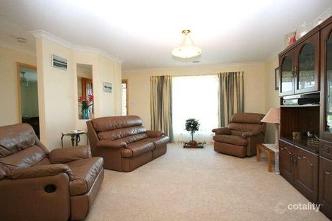 Property photo of 21 Freestone Crescent Jerrabomberra NSW 2619