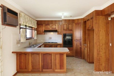 Property photo of 9 Chantilly Avenue Avondale Heights VIC 3034