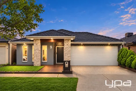 9 STARBURST AVE, TRUGANINA, VIC 3029
