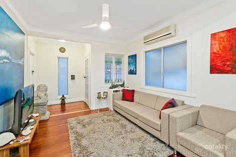 Property photo of 107 Fletcher Parade Bardon QLD 4065