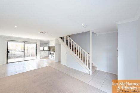 Property photo of 2/9 Bungendore Road Queanbeyan East NSW 2620