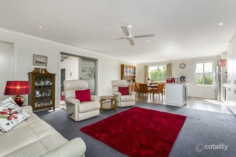 Property photo of 6 Heath Drive Winchelsea VIC 3241