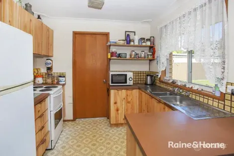 Property photo of 61 Kiarama Avenue Kiama Downs NSW 2533