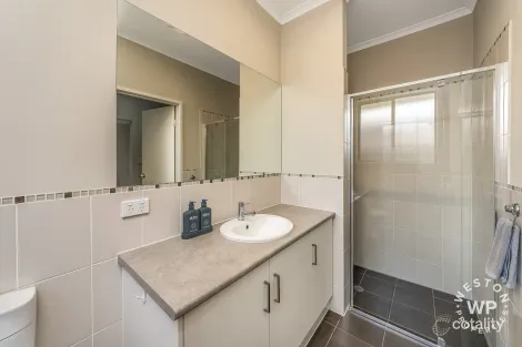 Property photo of 6 Peter Court Charleston SA 5244