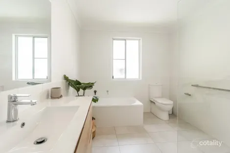 Property photo of 36C Park Avenue Yamba NSW 2464